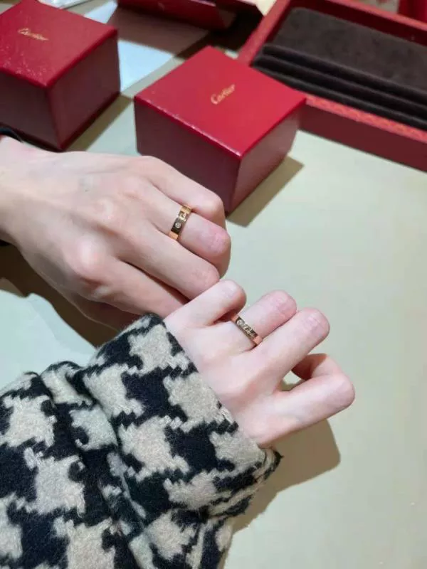 对戒什么牌子的好?