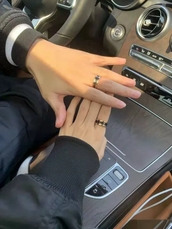 对戒什么牌子的好?