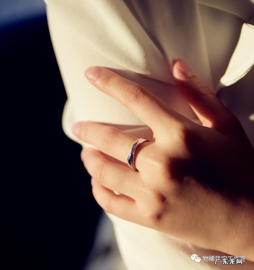 对戒什么牌子的好?