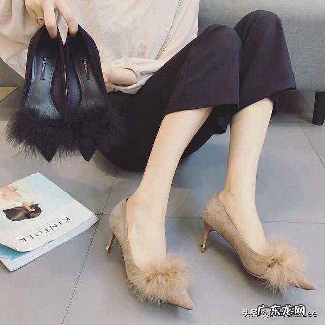 你喜欢穿高跟鞋还是平底鞋,为什么?