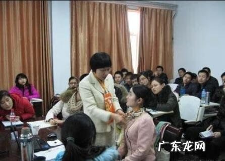 公务员什么培训机构好 公务员培训班哪个好点