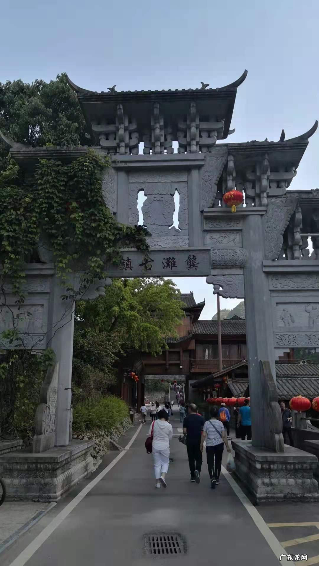 你有没有一瞬间觉得自己曾经来过这个地方或则干过同样的事情，可你确实是第一次来这里？