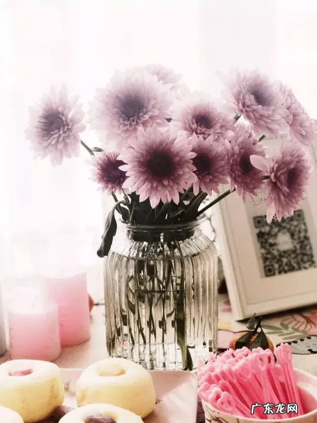 长智齿的面相风水 女人脸上长尤风水学