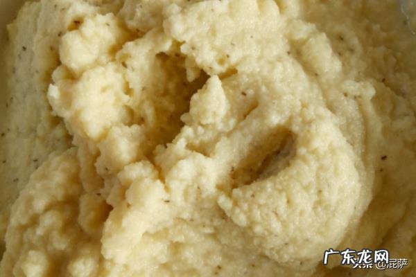 打豆浆后的豆渣怎么吃---清炒豆渣？