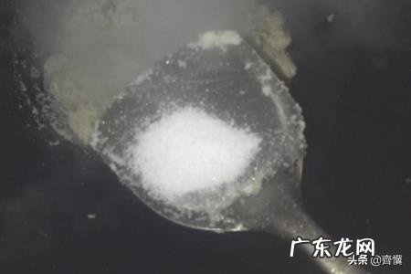 打豆浆后的豆渣怎么吃---清炒豆渣？
