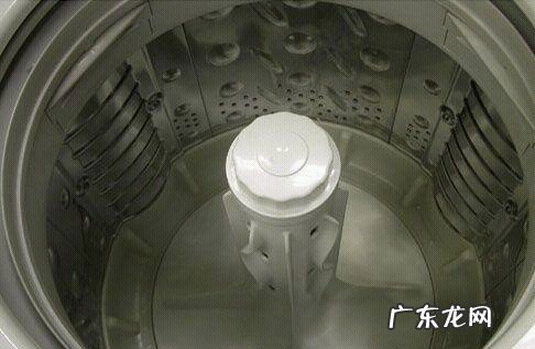 怎么清洗洗衣机里的污垢?
