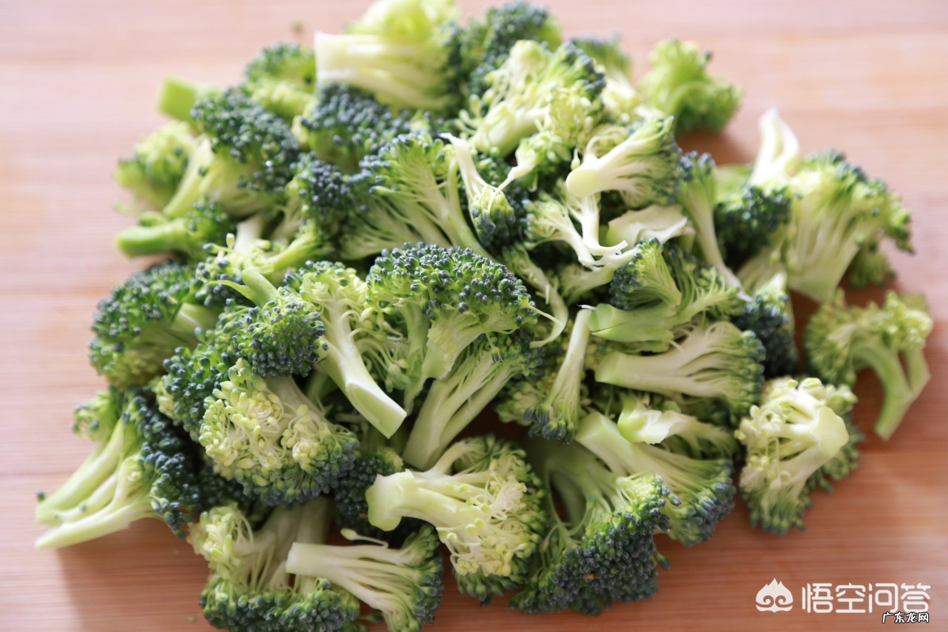 如何做出好吃的蒜蓉西兰花？