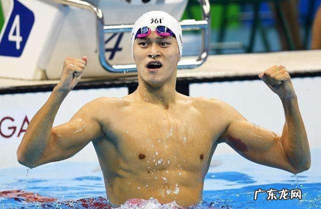 为什么有些情窦初开的小女孩会喜欢大叔?