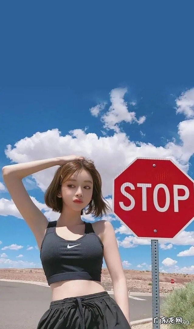 有什么好的文案吗？无关爱情？