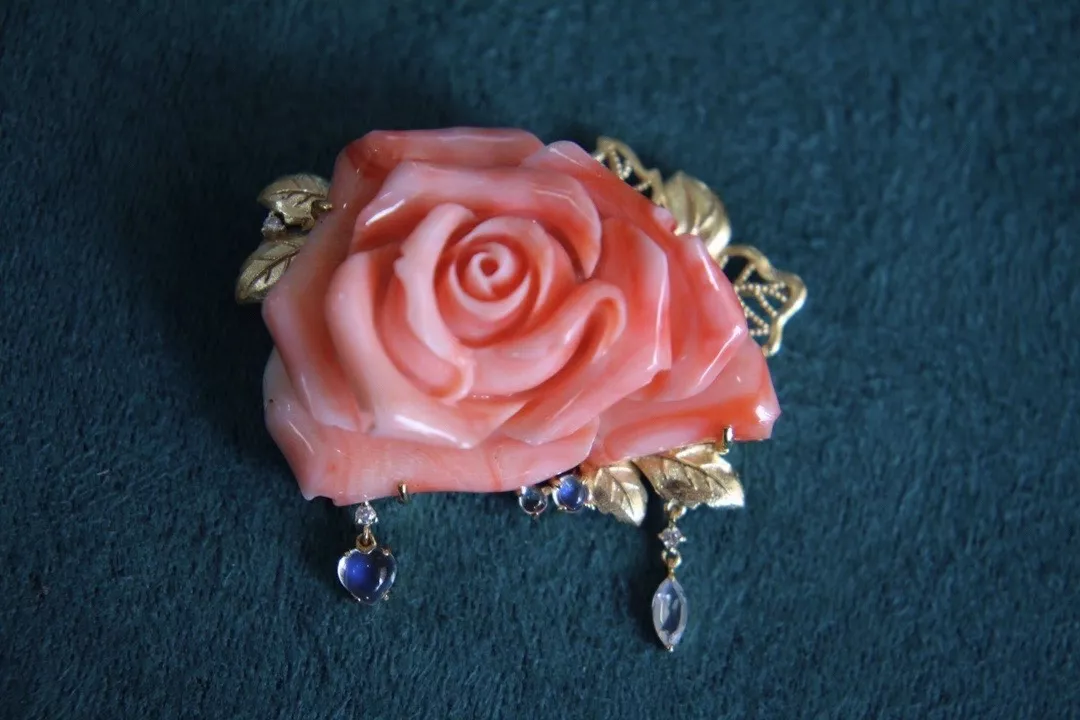 什么样的项链吊坠比较好看?