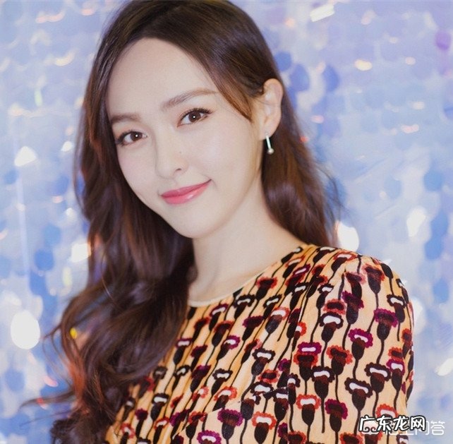 怎么把皮肤养得又白又嫩又细?