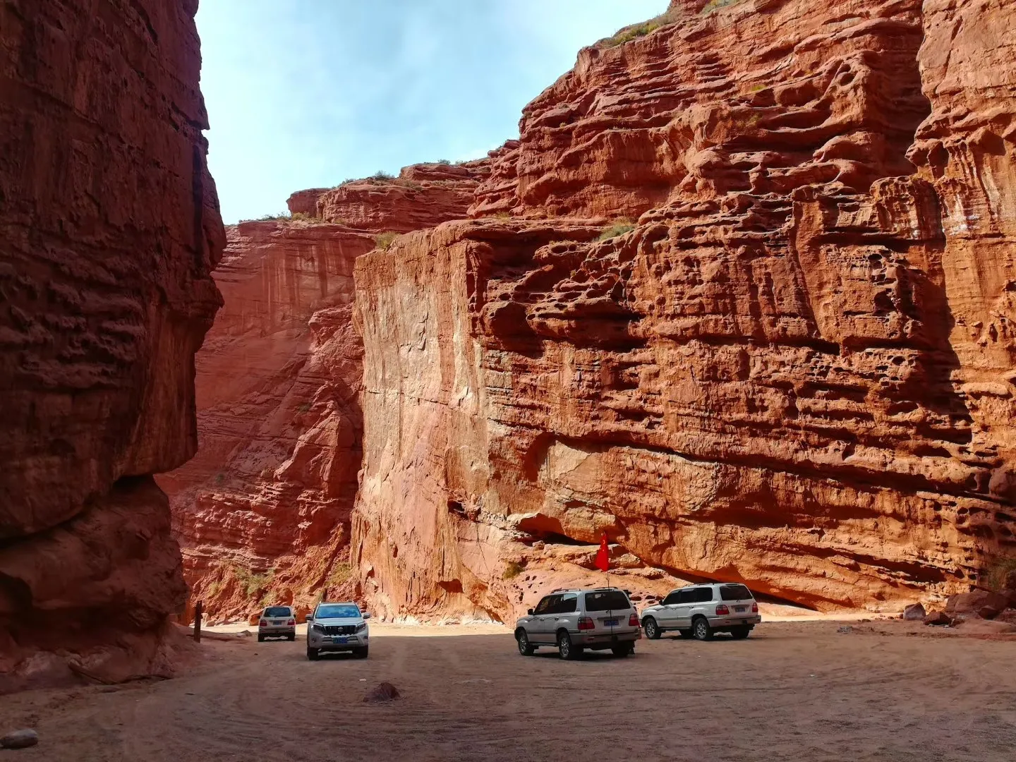 新疆有哪些景色值得一看,内地人来不能错过哪些美景和美食?