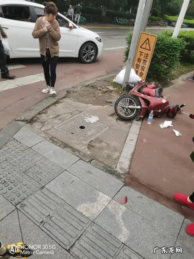 描写车祸的作文 关于车祸的作文结尾