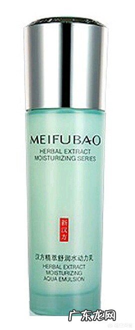 有哪些护肤品是控油加补水的？