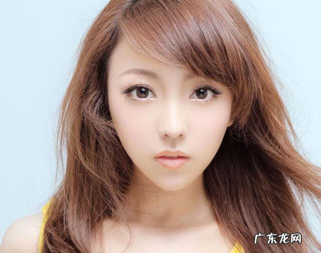 有的女生脸上很干净 女人哪种脸型风水好