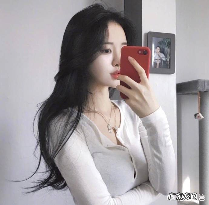 大圆脸适合黑长直吗？