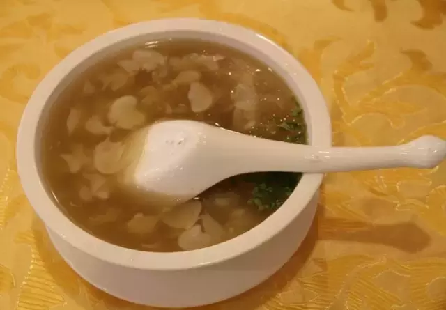 酸辣乌鱼蛋汤寓意 酸辣乌鱼蛋汤特点