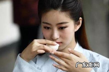 “百科全书式名医”石成金养生秘诀:8种方法,活得潇洒