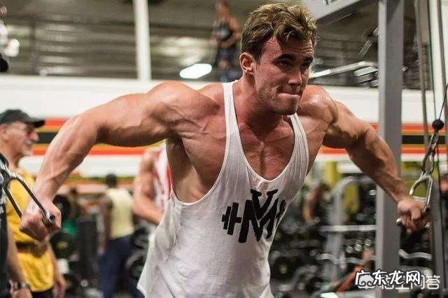 有一定的身体基础，初进健身房该如何制定新手健身计划？