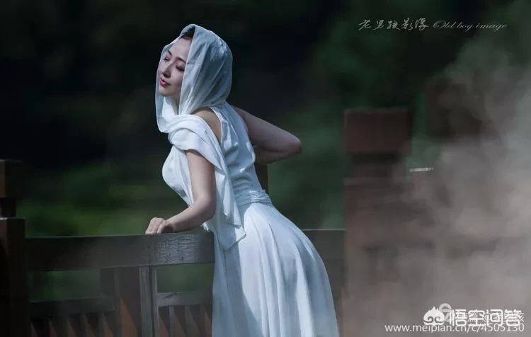 出门在外,思念家人或者恋人了,可以用什么诗句来表达?