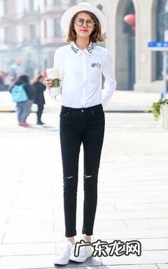 怎样鉴赏街拍穿衣搭配？