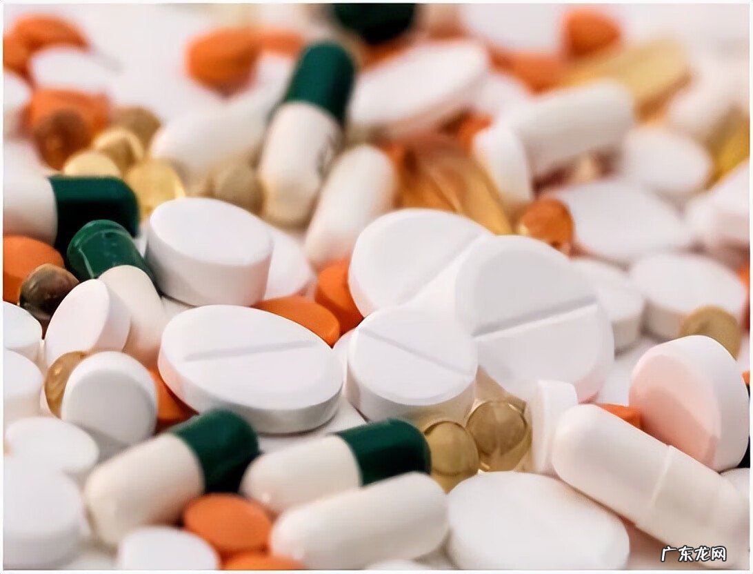 钙片什么时间吃效果好 请问钙片什么时间吃最好