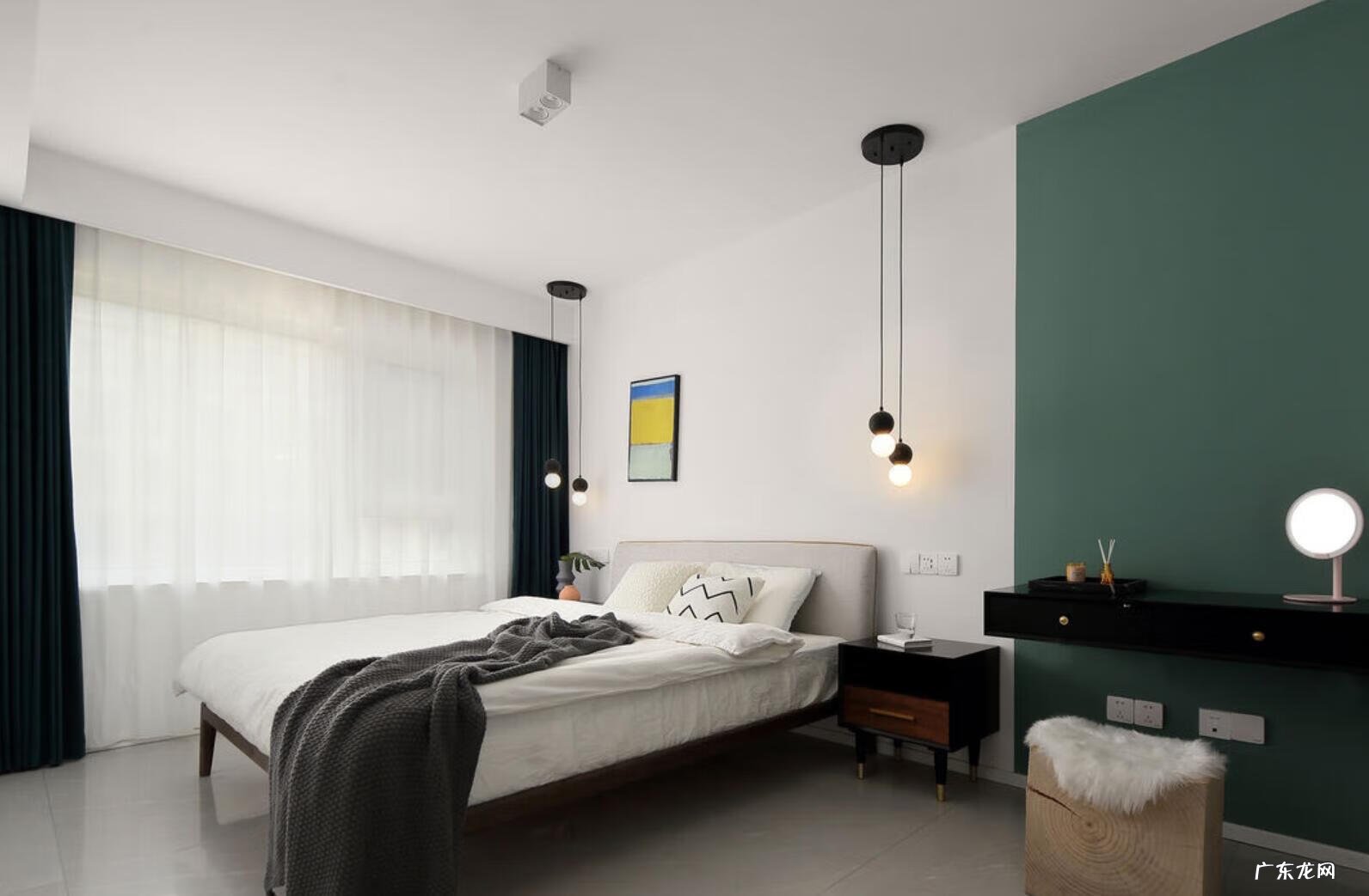 卧室南北通透床怎么放 南北通透房子床怎样放