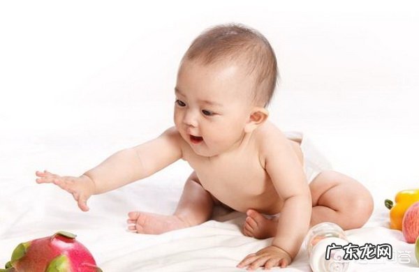 两个月的婴儿都会什么?