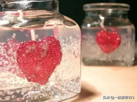 怎么看待“细水长流的感情”？