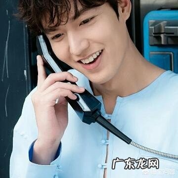 恋爱时什么样的小动作让你倍感温馨?