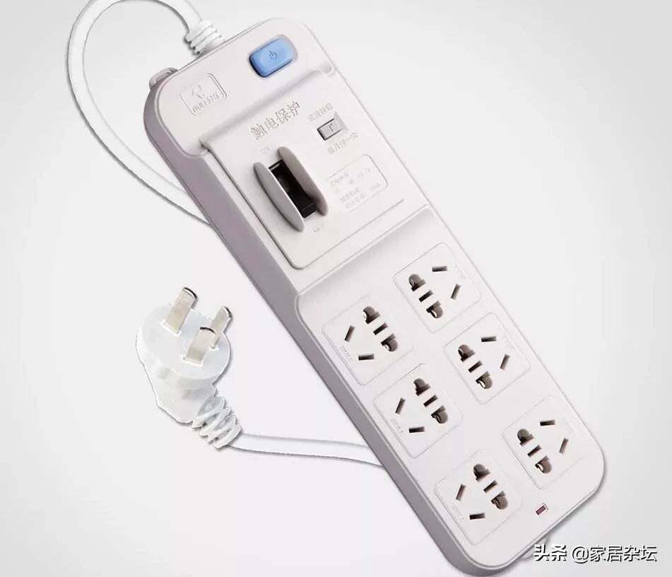 我用的公牛插板功率2500w,我经常同时使用电器时功率超过3000w,为啥插座没事?