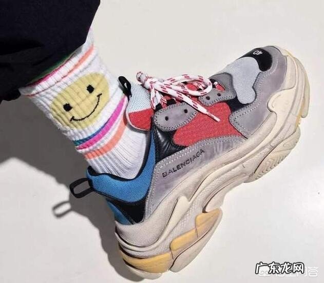 球鞋 有哪些女生穿的好看的运动鞋?