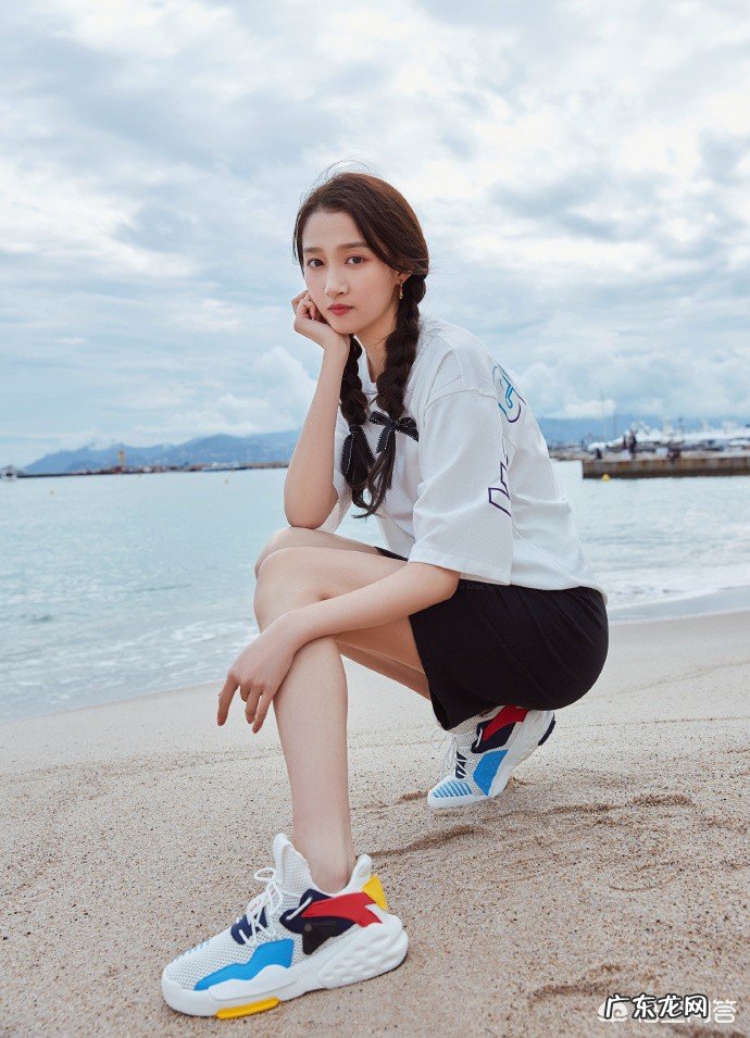 球鞋 有哪些女生穿的好看的运动鞋?