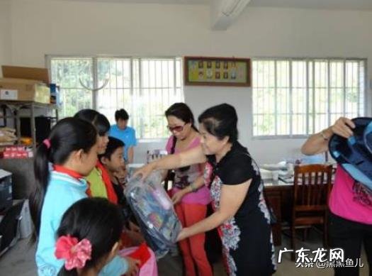 帮忙写一份受贫困资助后的感想?