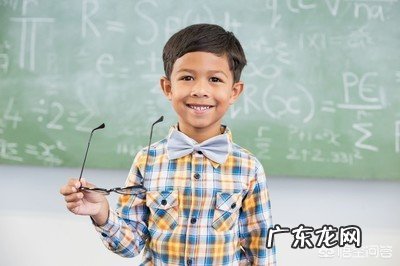 在学生人数较多的情况下,如何进行一节高效而不失趣味的课堂教学?