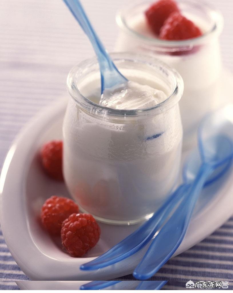 有胃病的人可以喝酸奶吗?哪些人是不能够多喝的?