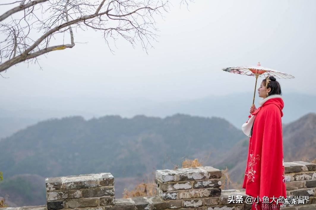 拍复古风人像,模特可以怎么穿?