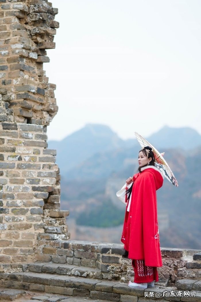 拍复古风人像,模特可以怎么穿?