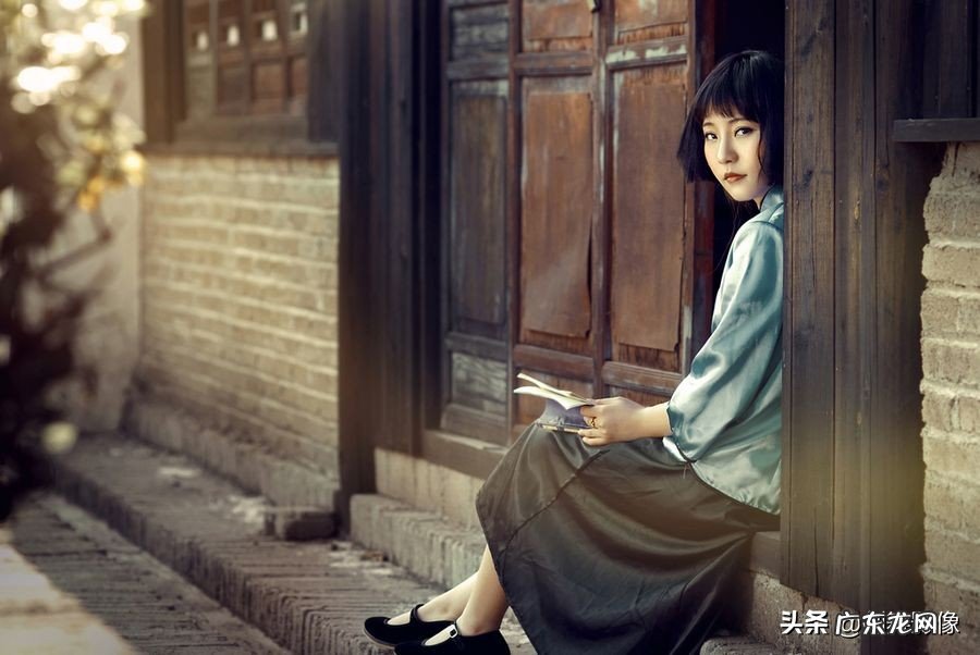 拍复古风人像,模特可以怎么穿?