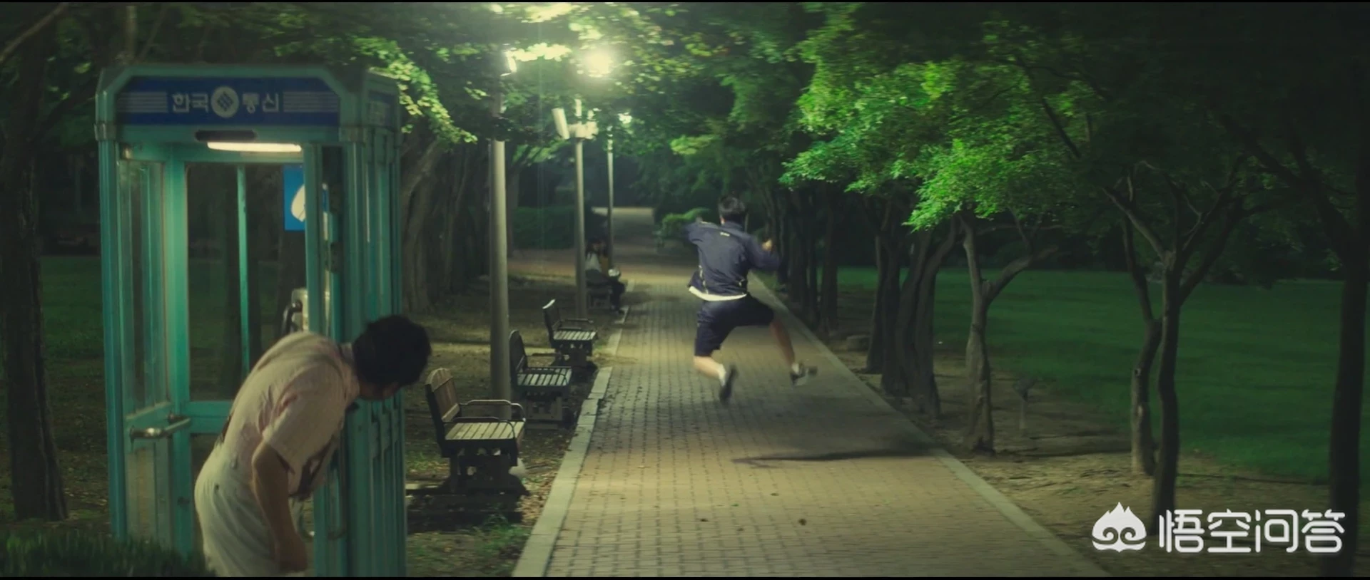 如何评价豆瓣评分8.2,孙艺珍主演的电影《现在去见你》?究竟有什么魔力拿下8.2的评分?