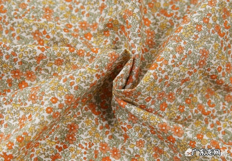 有没有好看的情侣装推荐?