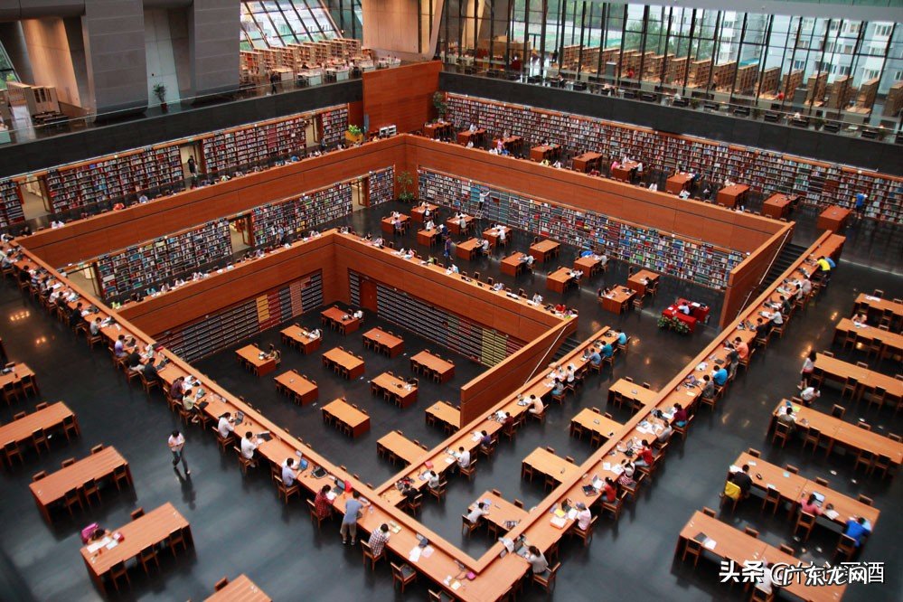 孩子中考马上结束了,准备带孩子出去走走开阔视野,去哪合适?