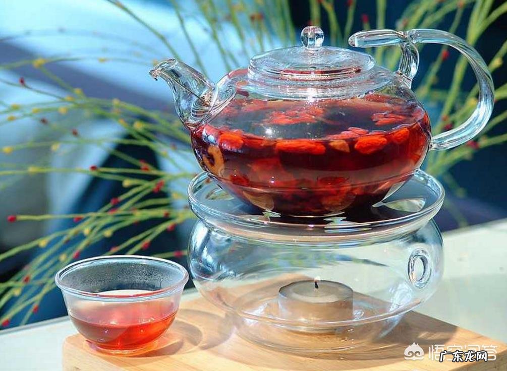 山楂、决明子和枸杞一起泡茶有什么功效?该怎么泡呢?