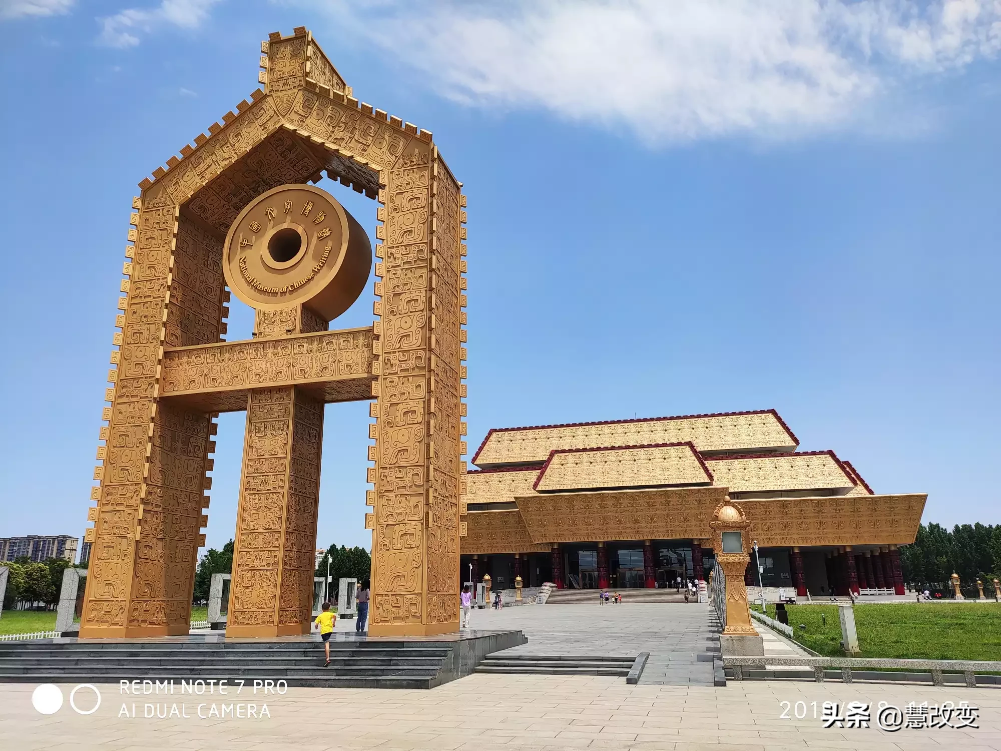 有人说现在小学生是减负了,家长负担反而重了,怎么办?