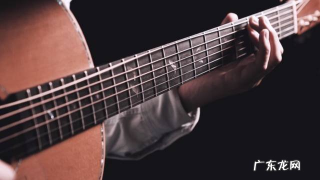 有什么适合吉他的独奏曲,希望推荐?