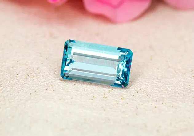 海蓝宝石是什么成份?