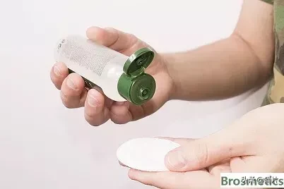 新手如何学习彩妆?