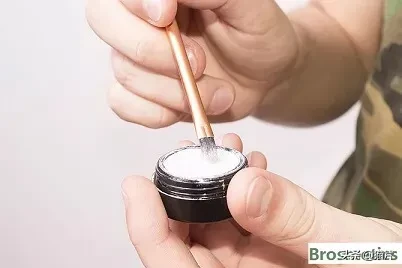 新手如何学习彩妆?