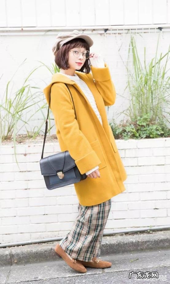 怎样搭配服装才能穿出自己的风格?