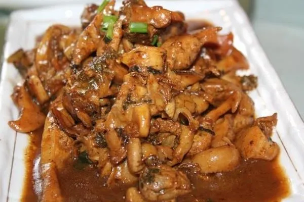 河蚌的味道鲜美吗?